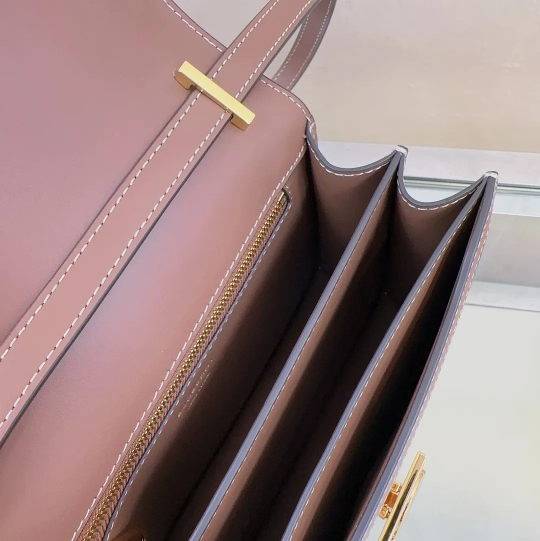 All Categories Official Website "Brand Women's Bags" Women's Bags 💙 Burberry 2025 New Burberry Crossbody Bag