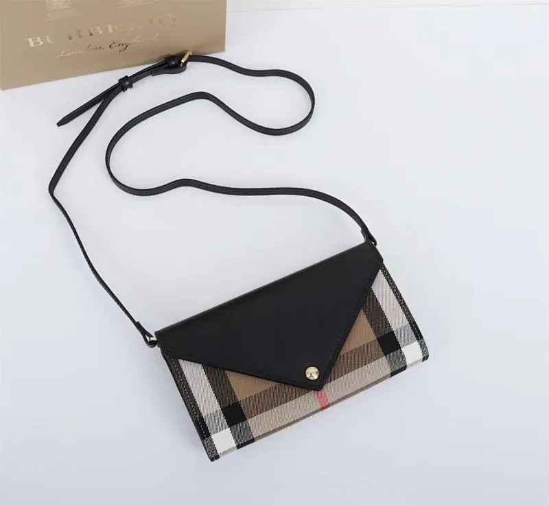 All categories Burberry women's bags (Burberry) Burberry 13511