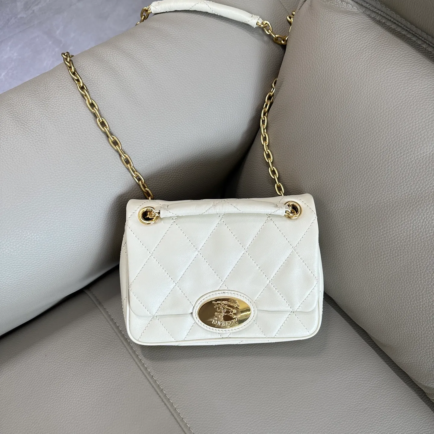 All Categories Official Website "Brand Women's Bags" Women's Bags 💙 Burberry 2025 New Burberry Crossbody Bag