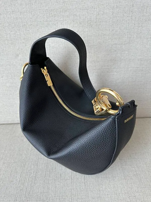 All categories Burberry women's bags (Burberry) Burberry 217