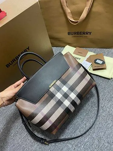 All Categories Official Website "Brand Women's Bags" Women's Bags 💙 Burberry 2025 New Burberry Handbags