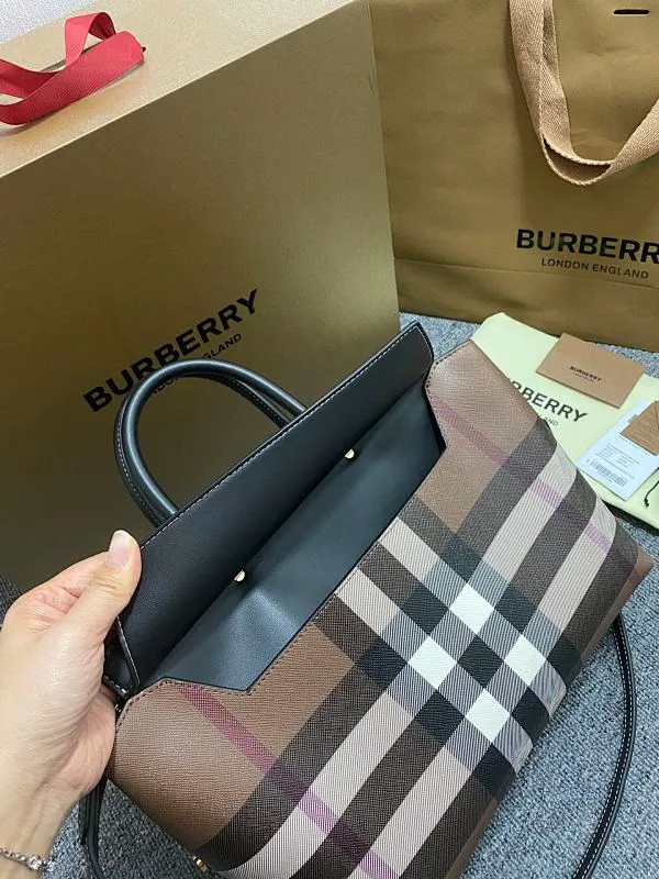 All Categories Official Website "Brand Women's Bags" Women's Bags 💙 Burberry 2025 New Burberry Handbags