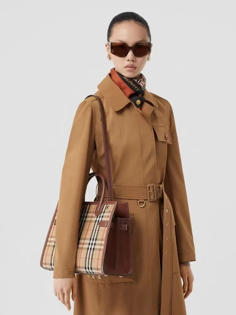 All categories Burberry women's bags (Burberry) Burberry 8366