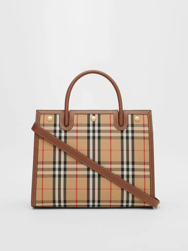 All categories Burberry women's bags (Burberry) Burberry 8366