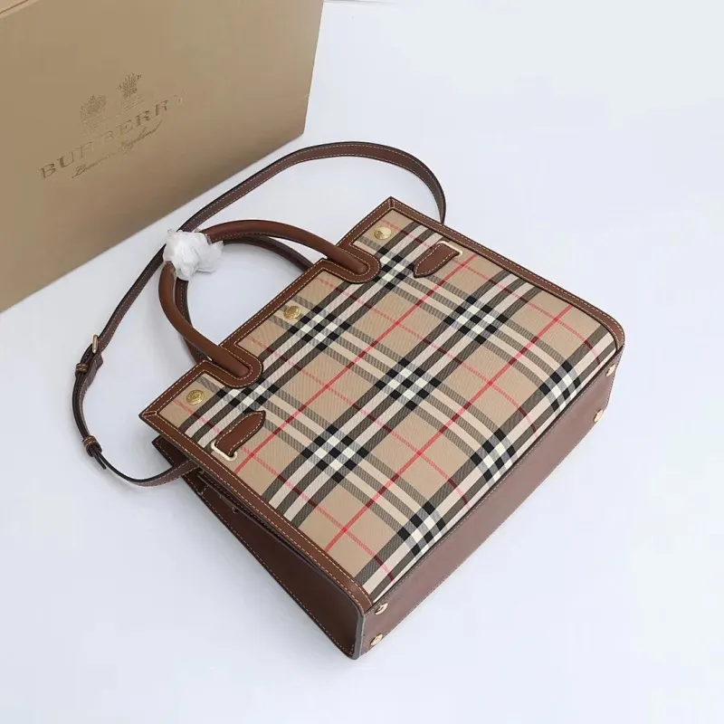 All categories Burberry women's bags (Burberry) Burberry 8366