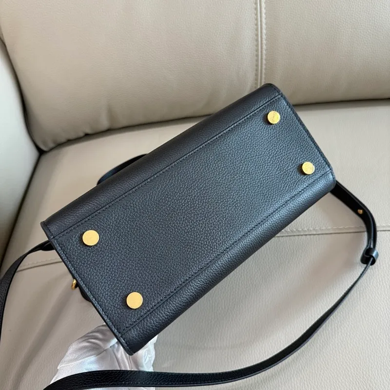 All Categories Official Website "Brand Women's Bags" Women's Bags 💙 Burberry 2025 New Burberry Handbags