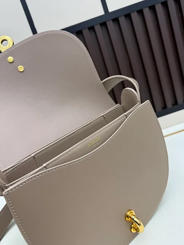 All categories Burberry women's bags (Burberry) Burberry 1H8936
