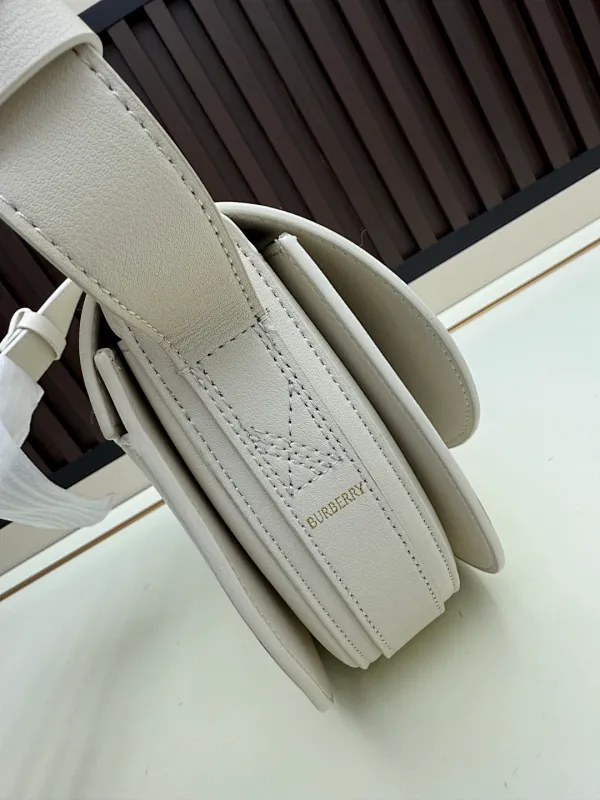 All categories Burberry women's bags (Burberry) Burberry 1H8936