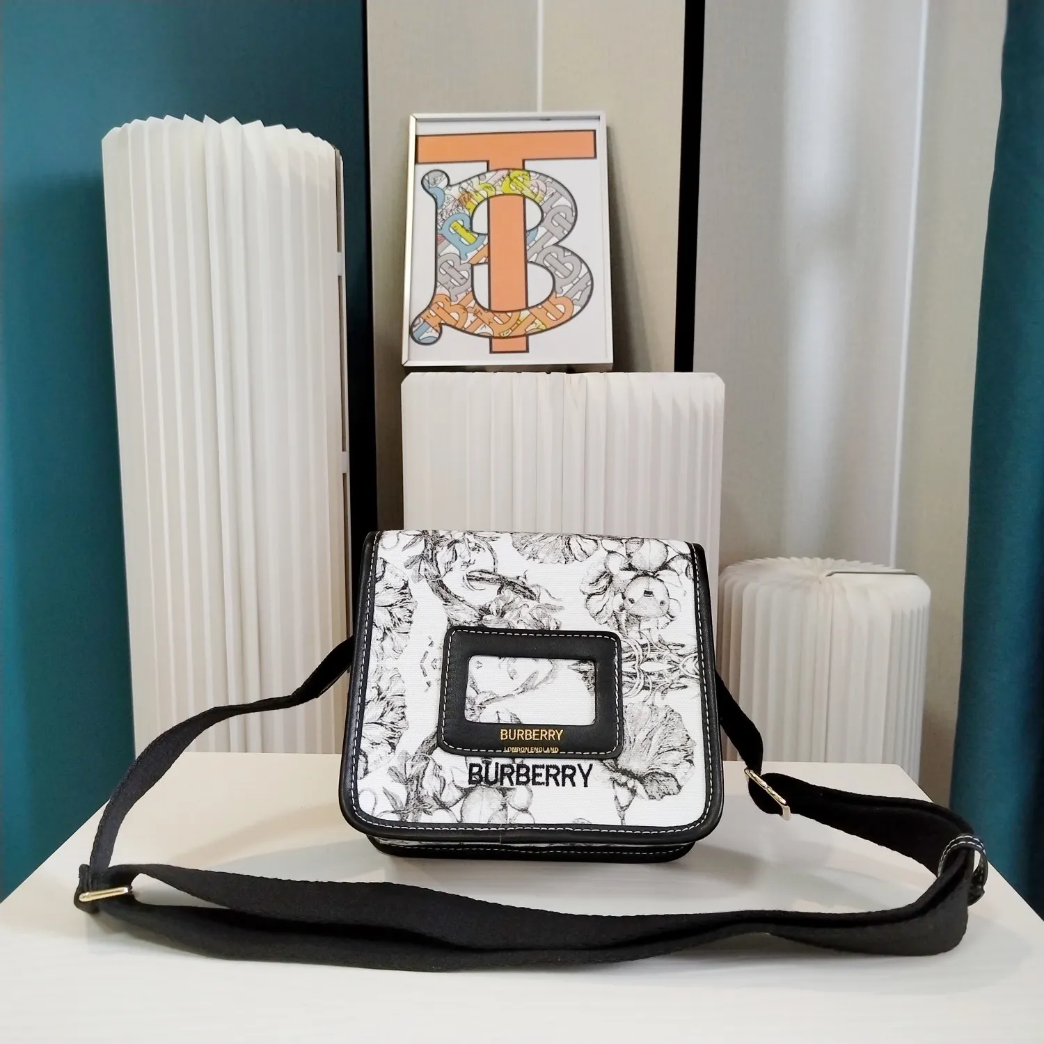 All Categories Official Website "Brand Women's Bags" Women's Bags 💙 Burberry 2024 Official Website New Burberry Crossbody Bag