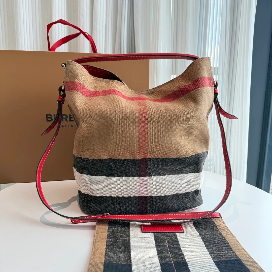 All Categories Official Website "Brand Women's Bags" Women's Bags 💙 Burberry 2025 New Burberry Crossbody Bag