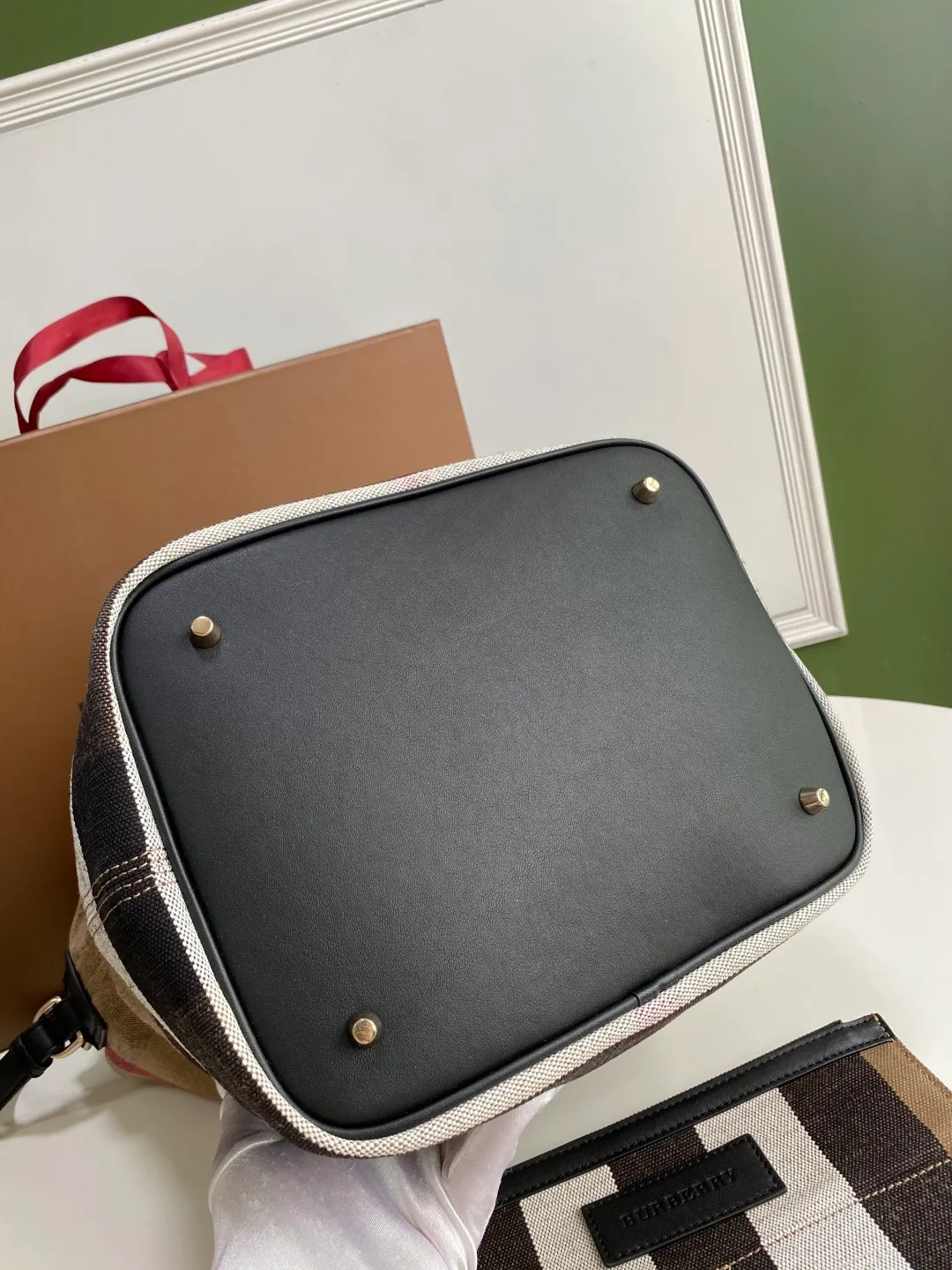 All Categories Official Website "Brand Women's Bags" Women's Bags 💙 Burberry 2025 New Burberry Crossbody Bag