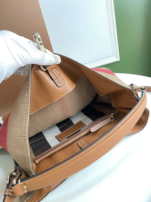 All Categories Official Website "Brand Women's Bags" Women's Bags 💙 Burberry 2025 New Burberry Crossbody Bag