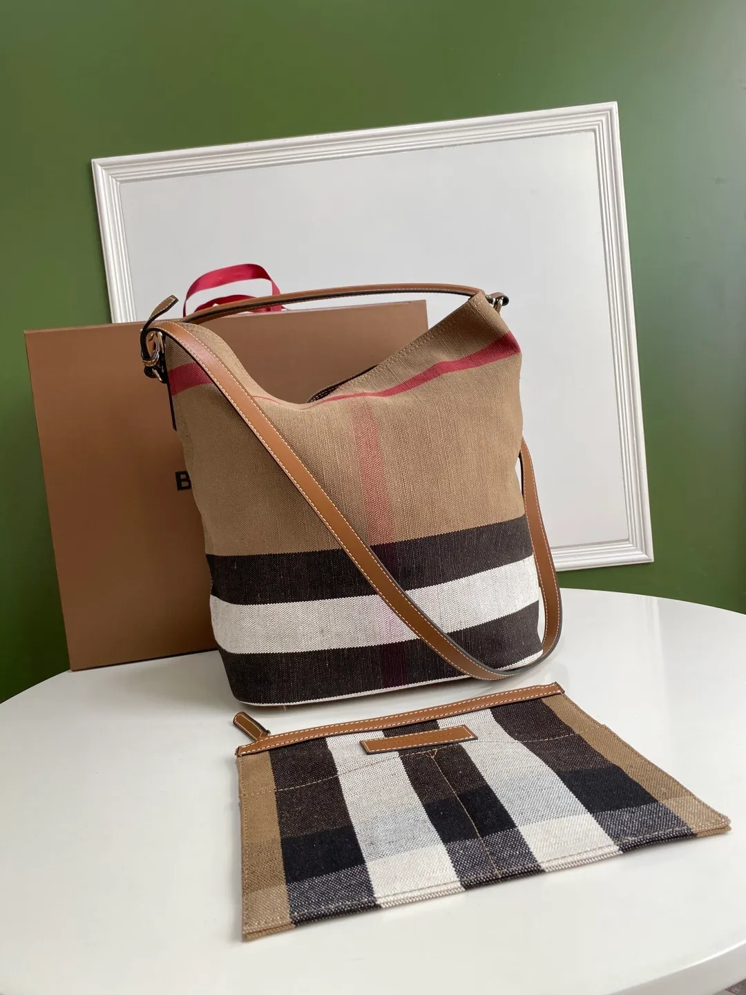 All Categories Official Website "Brand Women's Bags" Women's Bags 💙 Burberry 2025 New Burberry Crossbody Bag