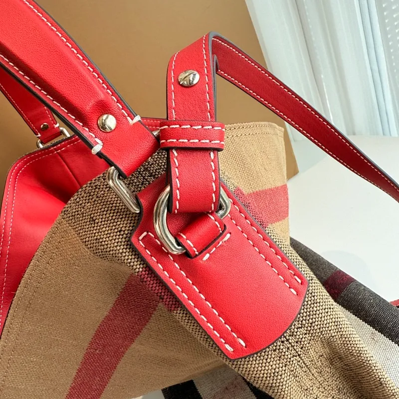 All Categories Official Website "Brand Women's Bags" Women's Bags 💙 Burberry 2025 New Burberry Crossbody Bag