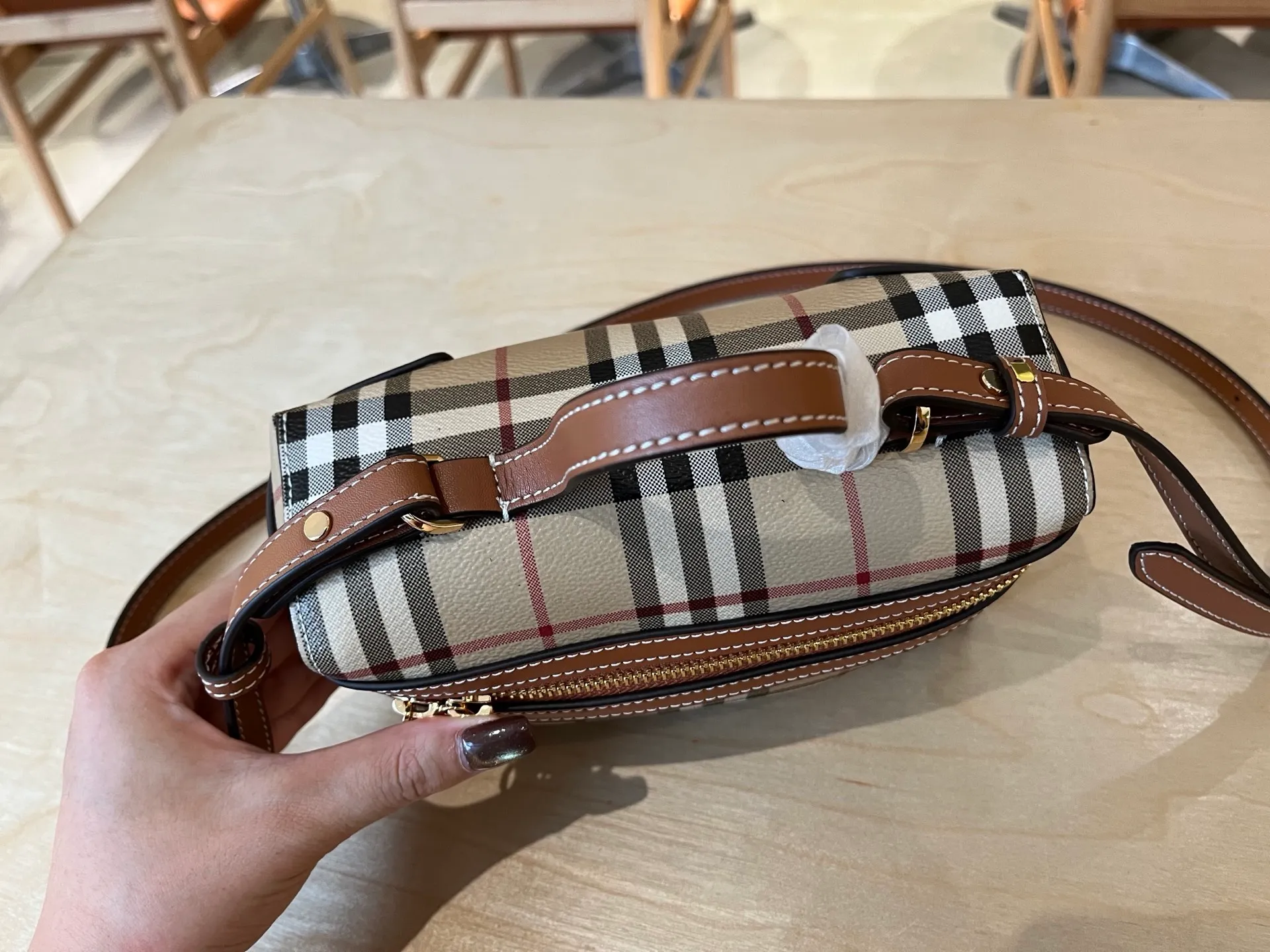 All categories Burberry women's bags (Burberry) Burberry 3066