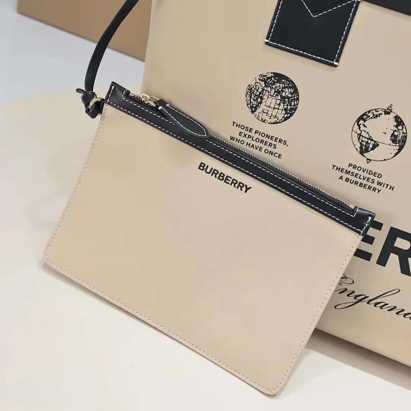 All categories Burberry women's bags (Burberry) Burberry 8379