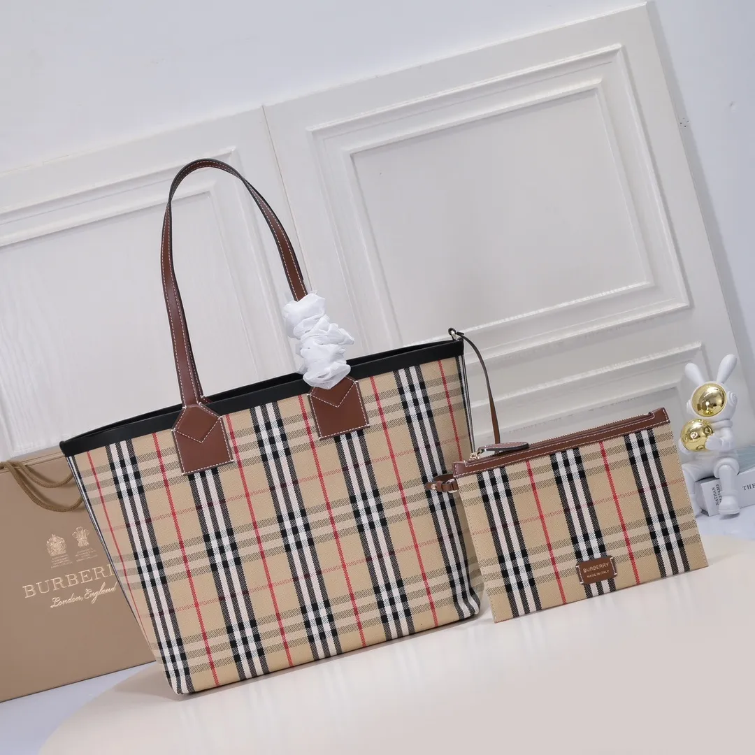 All categories Burberry women's bags (Burberry) Burberry 8379