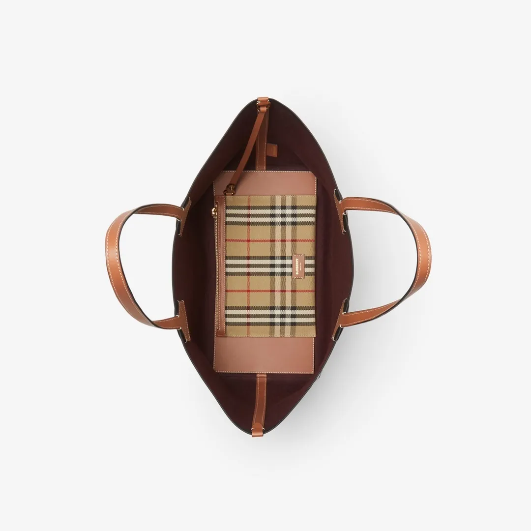 All categories Burberry women's bags (Burberry) Burberry 8379