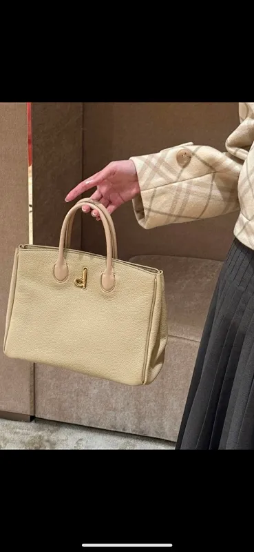 All Categories Burberry Women's Bags (Burberry) Burberry Original Order 4011