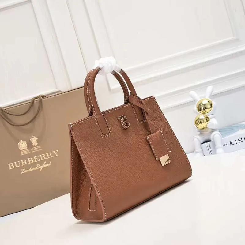 All categories Burberry women's bags (Burberry) Burberry 8376