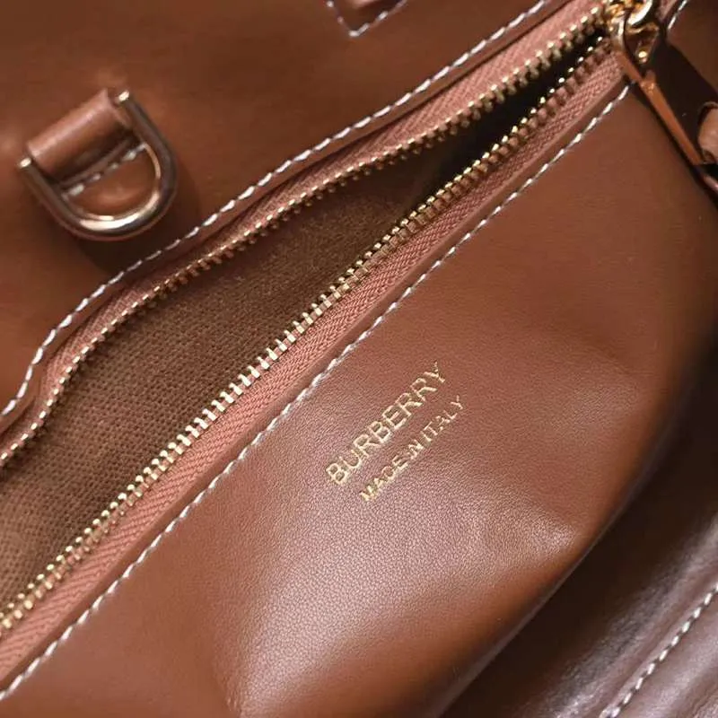 All categories Burberry women's bags (Burberry) Burberry 8376
