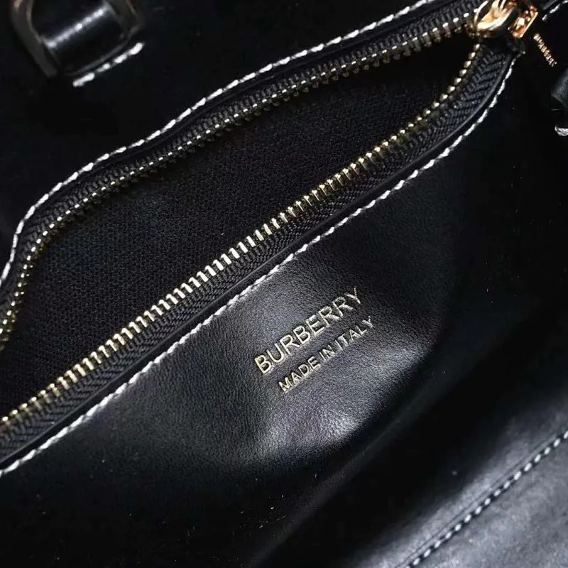 All categories Burberry women's bags (Burberry) Burberry 8376