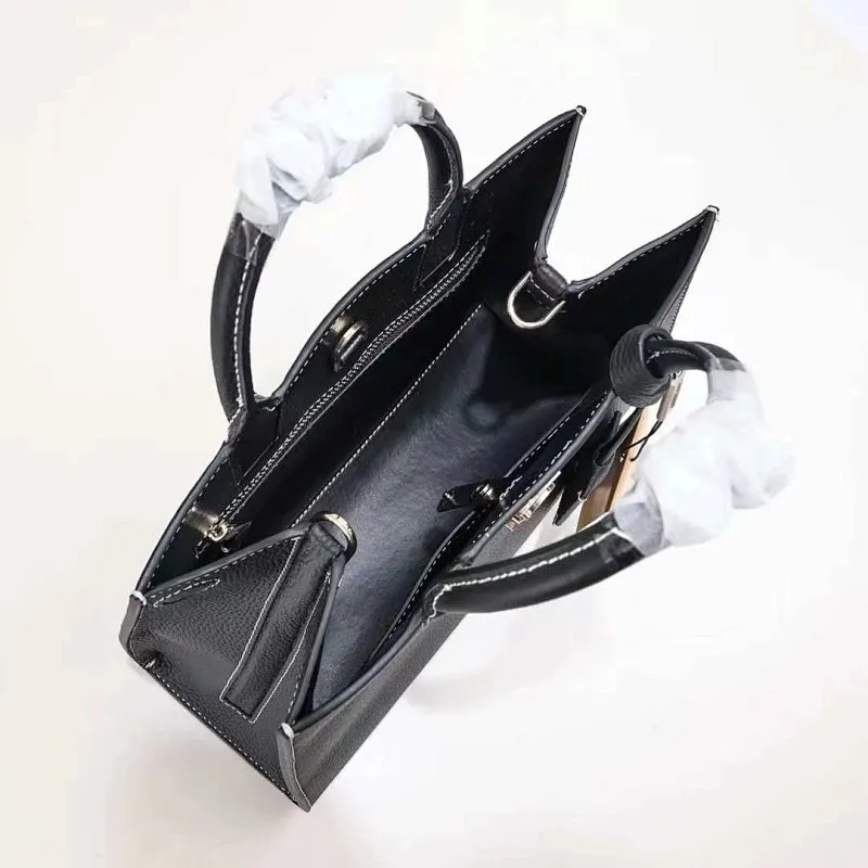 All categories Burberry women's bags (Burberry) Burberry 8376