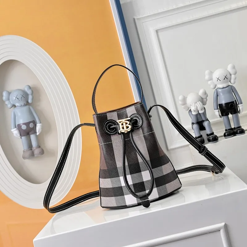 All categories Burberry women's bags (Burberry) Burberry 1520