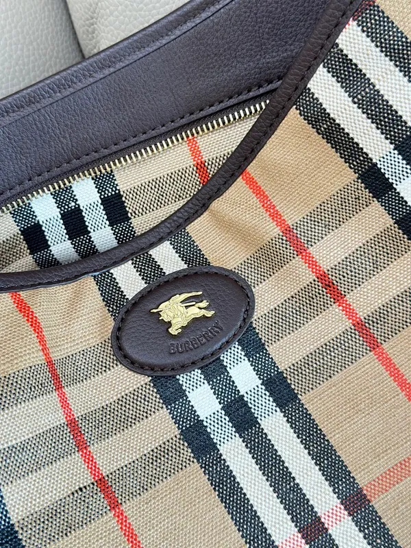 All categories Burberry women's bags (Burberry) Burberry original order 1951
