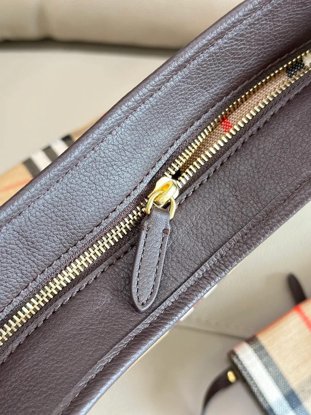 All categories Burberry women's bags (Burberry) Burberry original order 1951