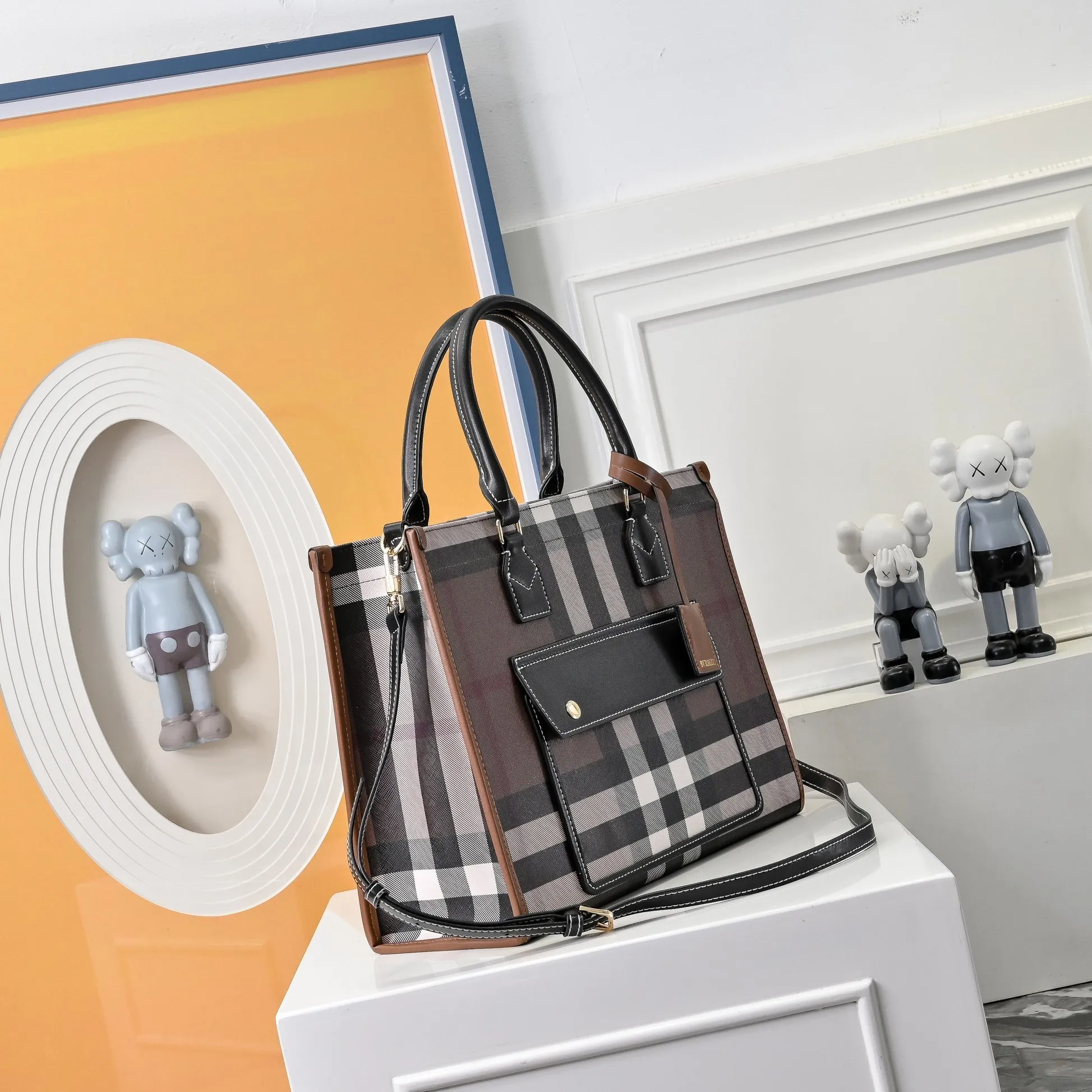 All categories Burberry women's bags (Burberry) Burberry 2319