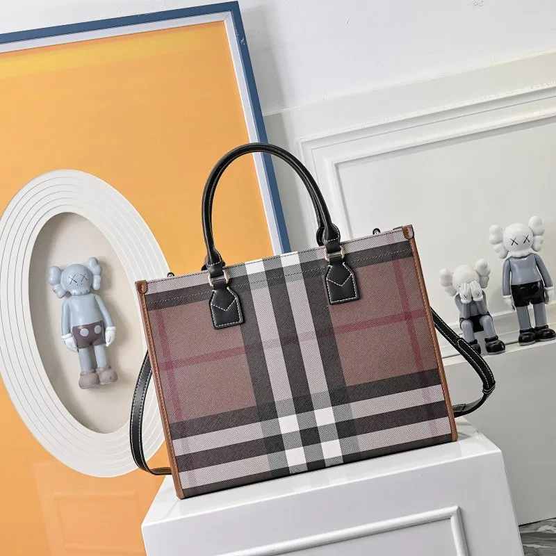 All categories Burberry women's bags (Burberry) Burberry 2319