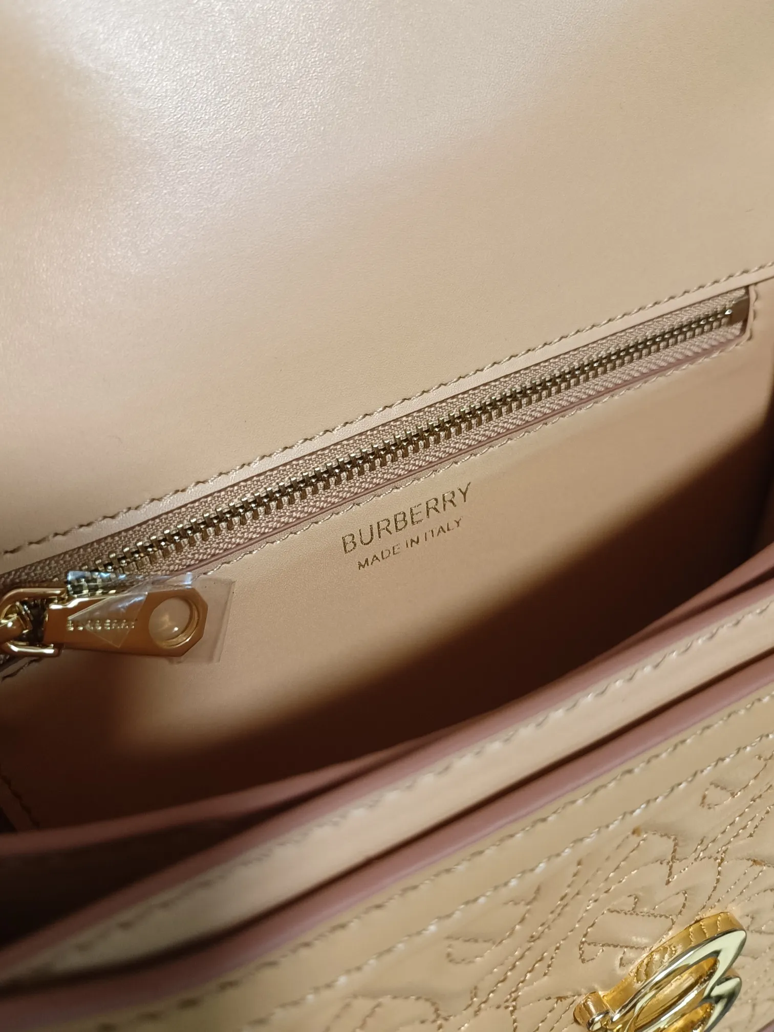 All categories Burberry women's bags (Burberry) Burberry original order 90226