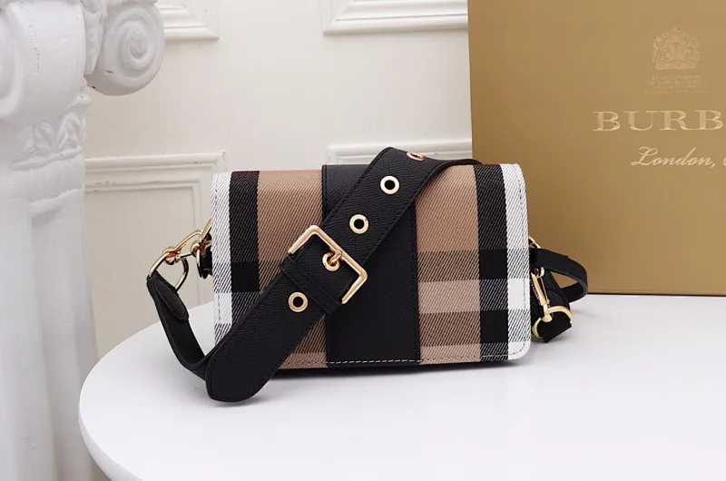 All Categories Official Website "Brand Women's Bags" Women's Bags 💙 Burberry 2022 official new model B's The Buckle buckle bag wholesale 58002000