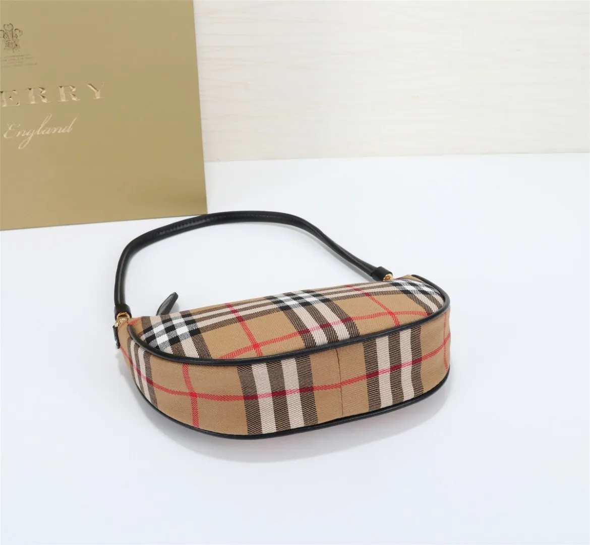 All categories Burberry women's bags (Burberry) Burberry 6801