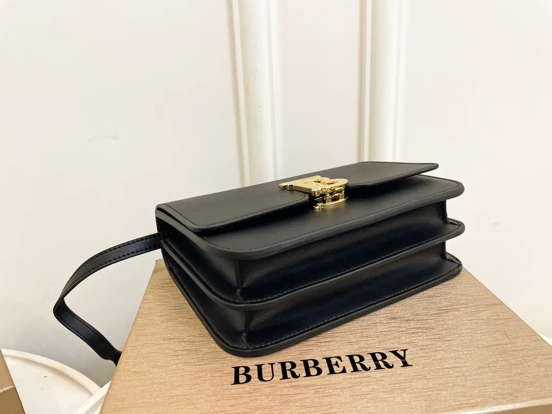 All Categories Official Website "Brand Women's Bags" Women's Bags 💙 Burberry 2023 New Burberry Crossbody Bag