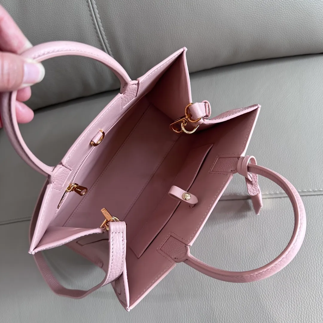 All Categories Official Website "Brand Women's Bags" Women's Bags 💙 Burberry 2025 New Burberry Handbags