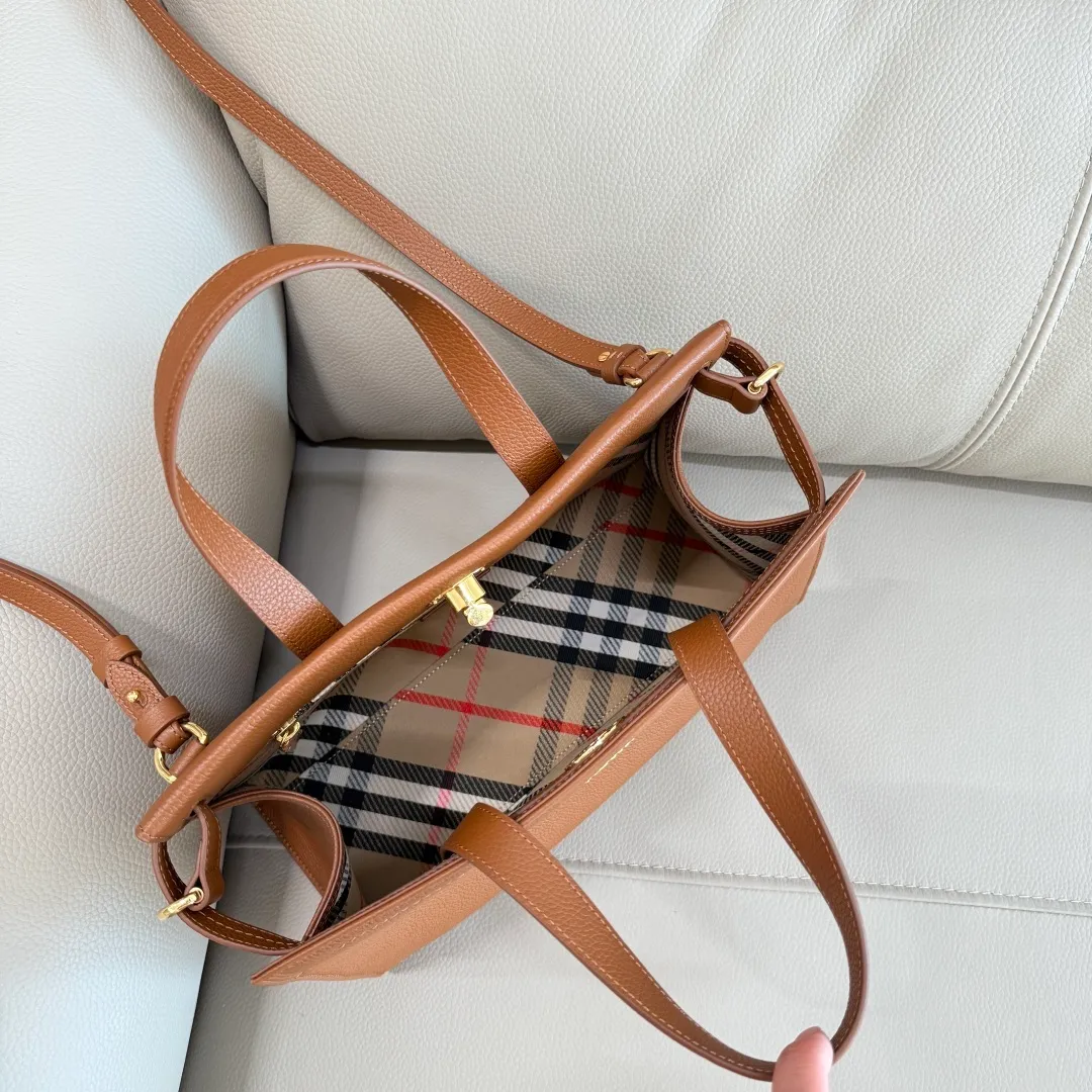 All Categories Official Website "Brand Women's Bags" Women's Bags 💙 Burberry 2025 New Burberry Handbags