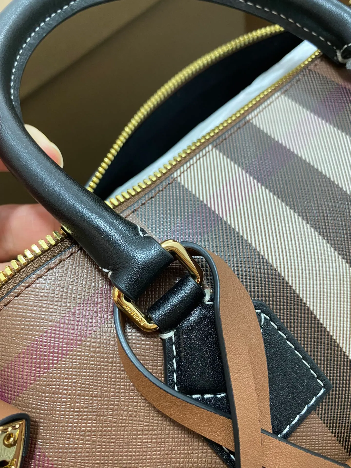 All categories Burberry women's bags (Burberry) Burberry 7089
