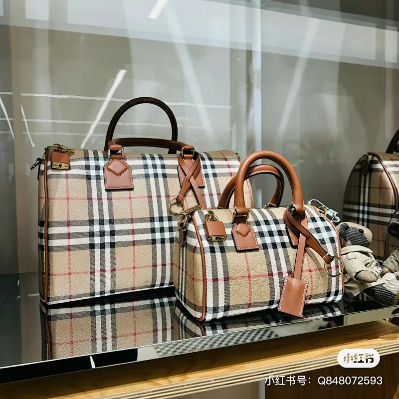 All categories Burberry women's bags (Burberry) Burberry 7089