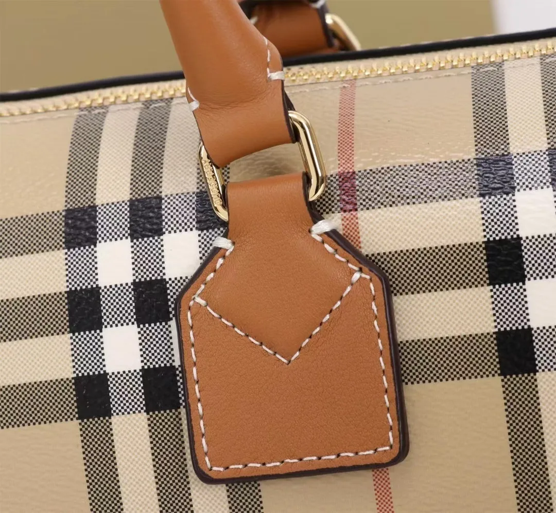 All categories Burberry women's bags (Burberry) Burberry 7089