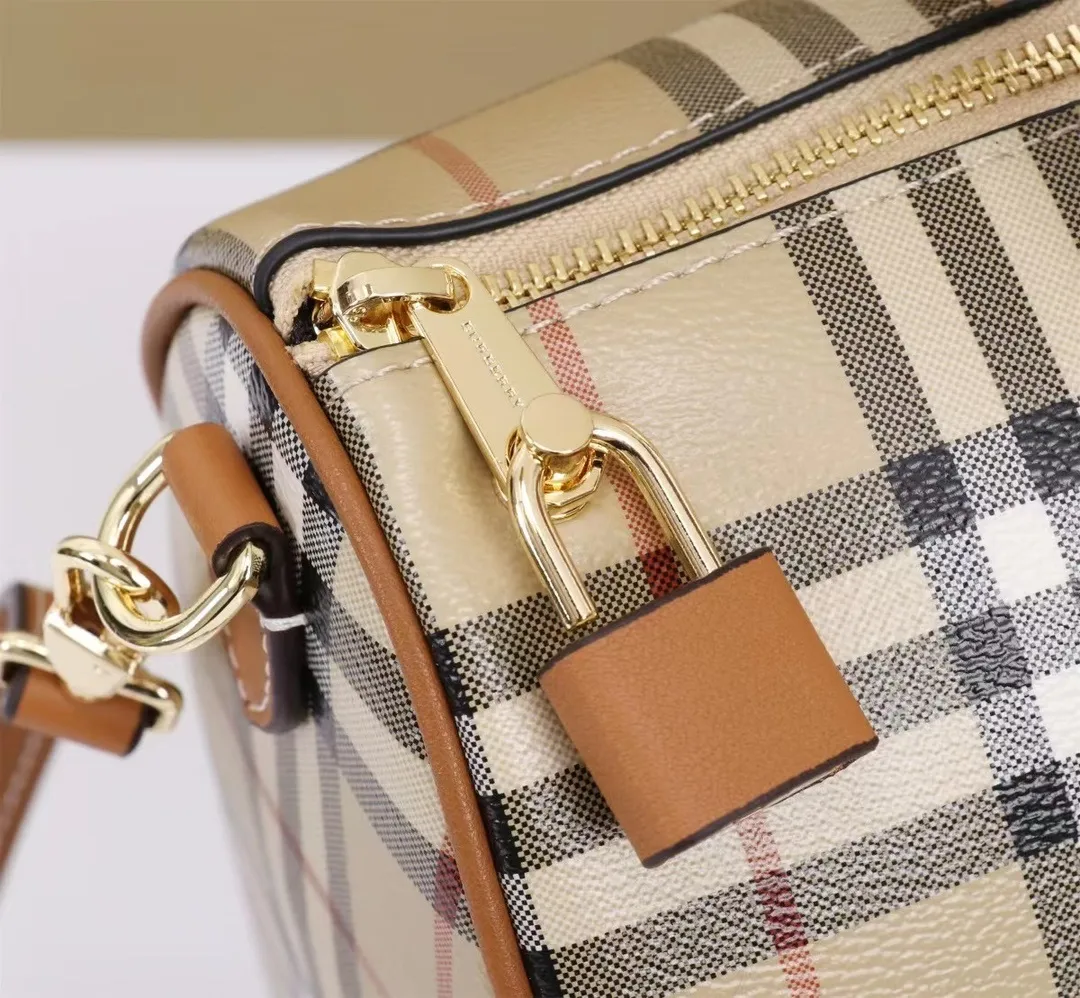 All categories Burberry women's bags (Burberry) Burberry 7089