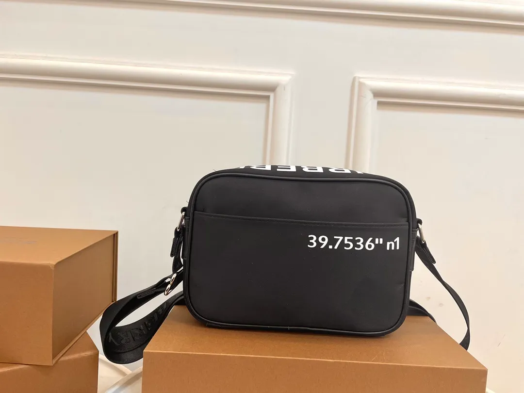 All Categories Official Website "Brand Women's Bags" Women's Bags 💙 Burberry 2023 New Burberry Crossbody Bag