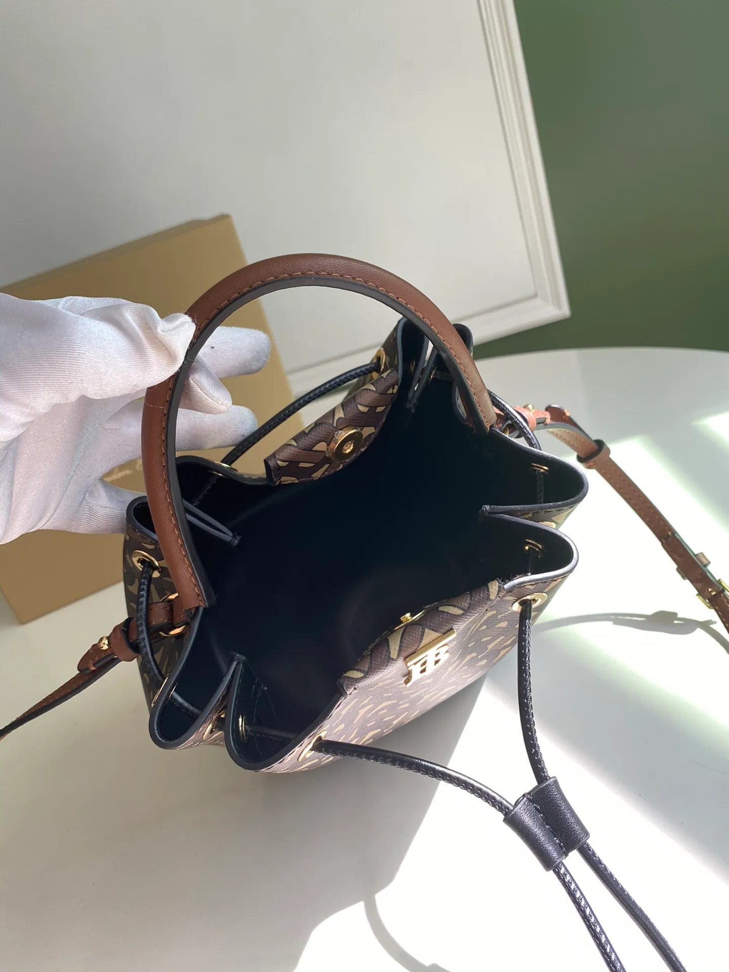 All categories Burberry women's bags (Burberry) Burberry original order 550678