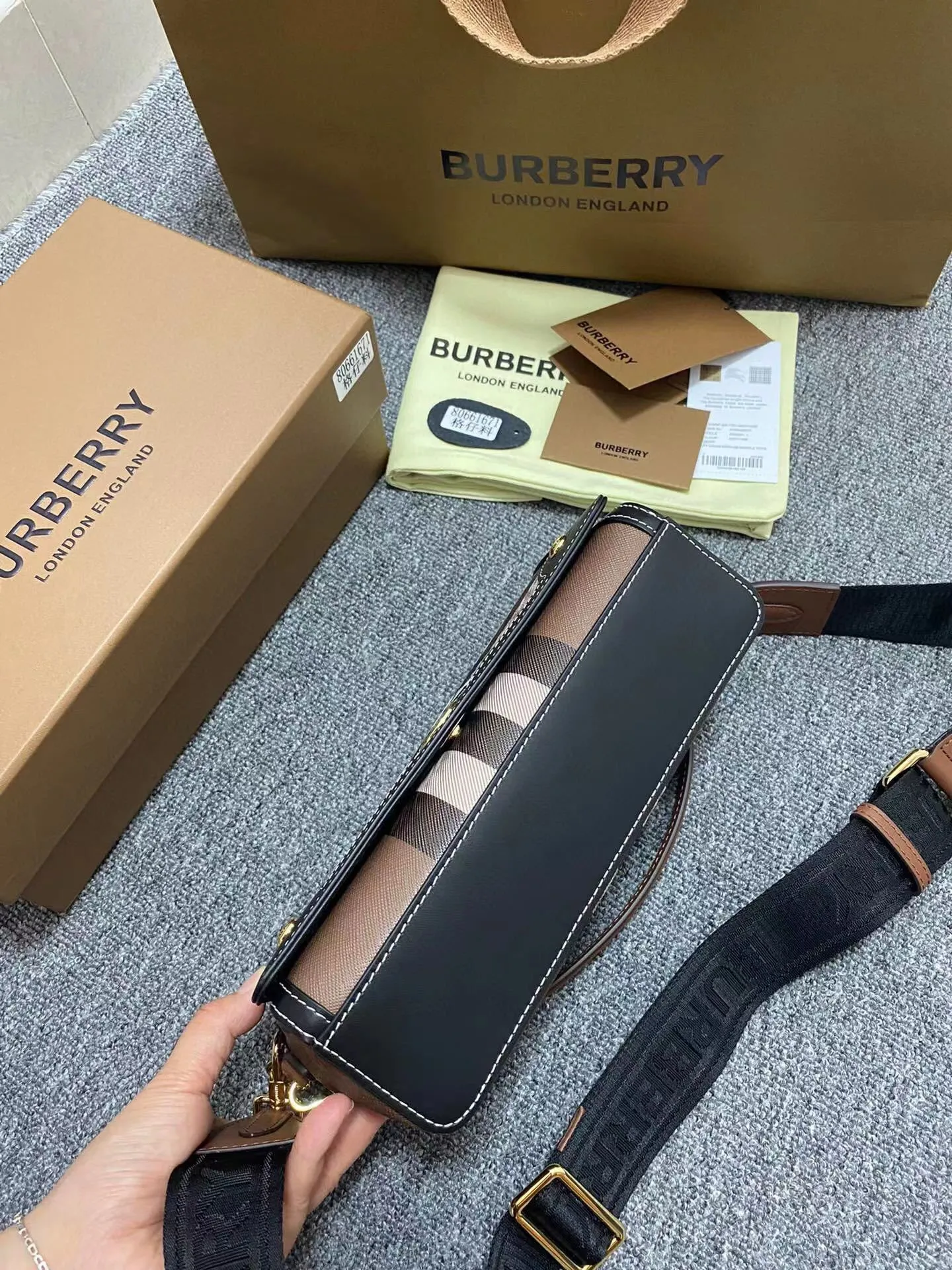 All categories Burberry women's bags (Burberry) Burberry 8380
