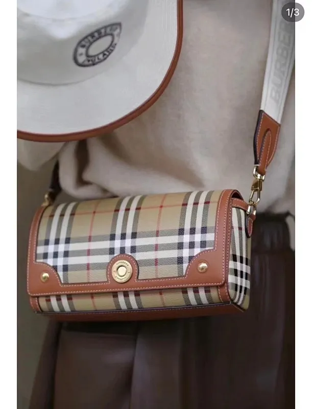 All categories Burberry women's bags (Burberry) Burberry 8380