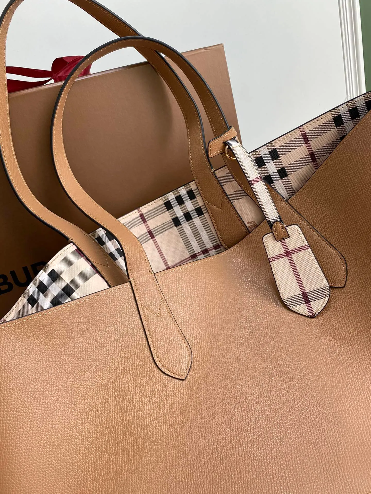 All categories Burberry women's bags (Burberry) Burberry 4001