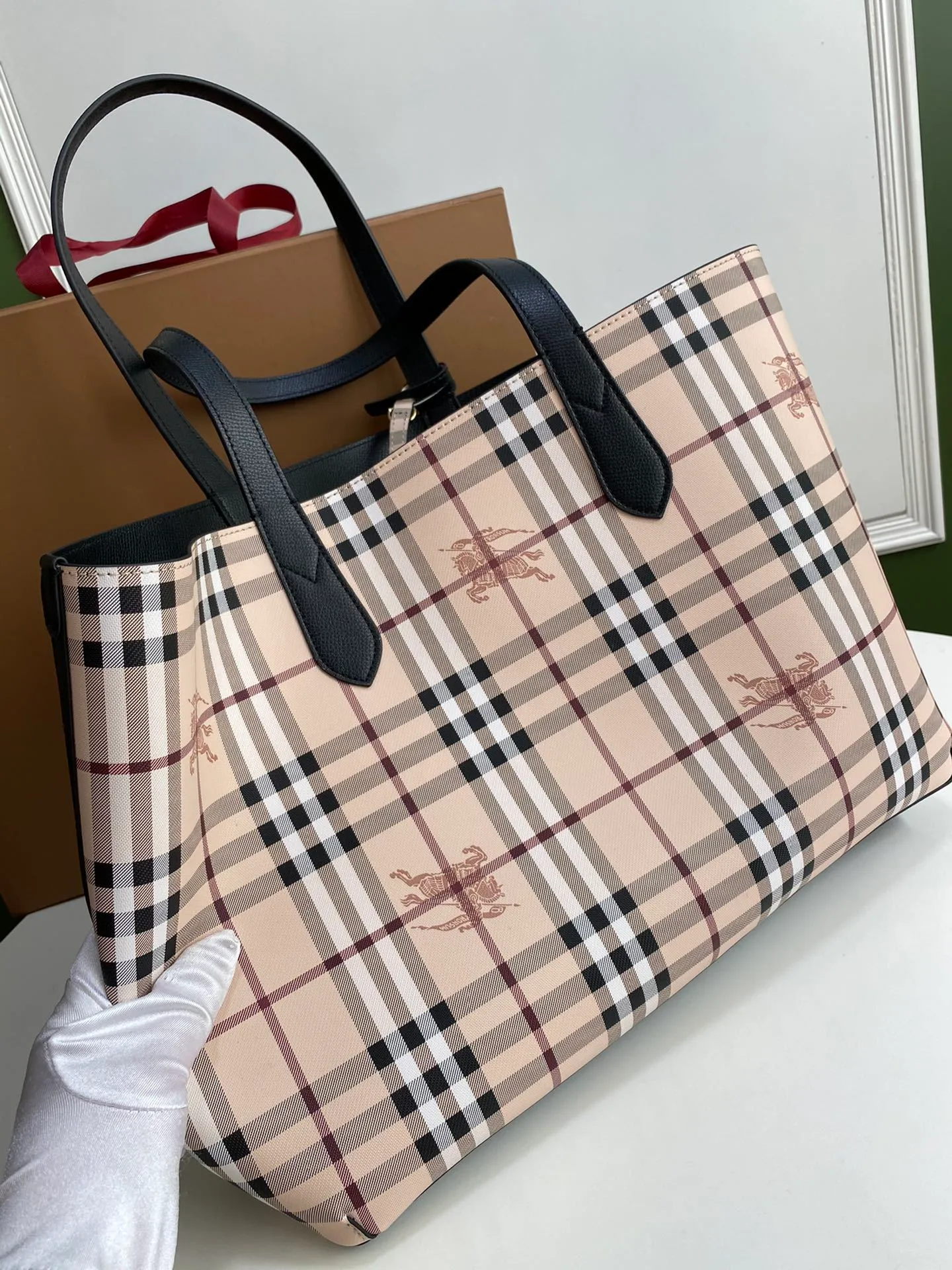 All categories Burberry women's bags (Burberry) Burberry 4001