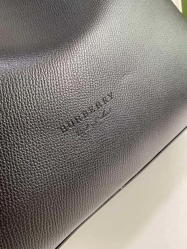All categories Burberry women's bags (Burberry) Burberry 4001