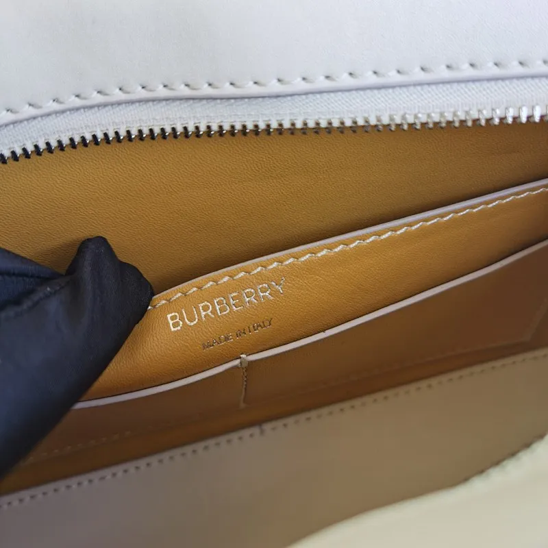 All categories Burberry women's bags (Burberry) Burberry 191
